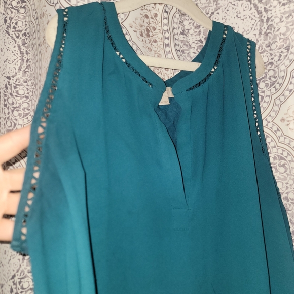 Loft Tank Top - Picture 4 of 4